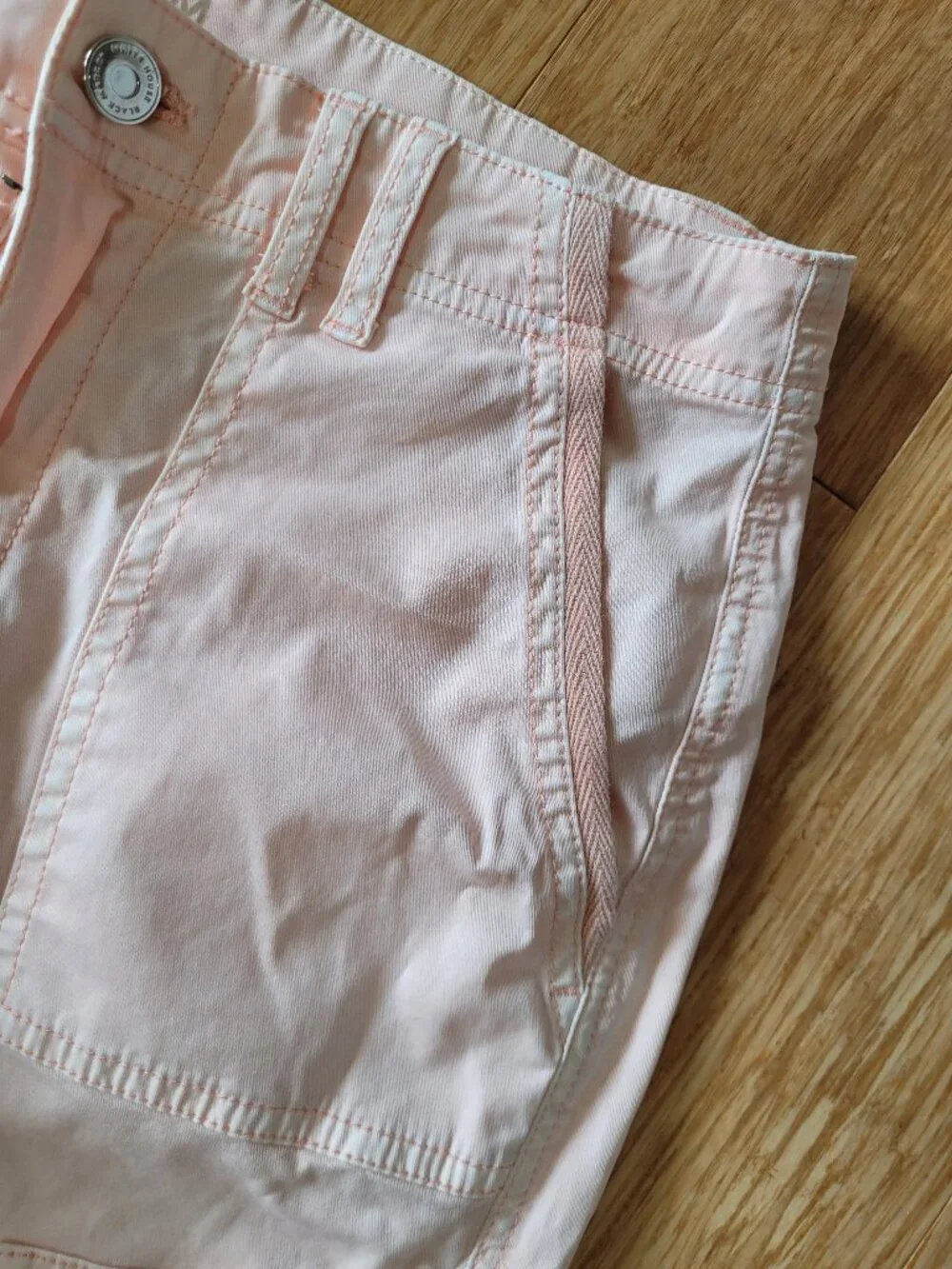 WHBM Summer Pants A Soft Light Peachy/Pink